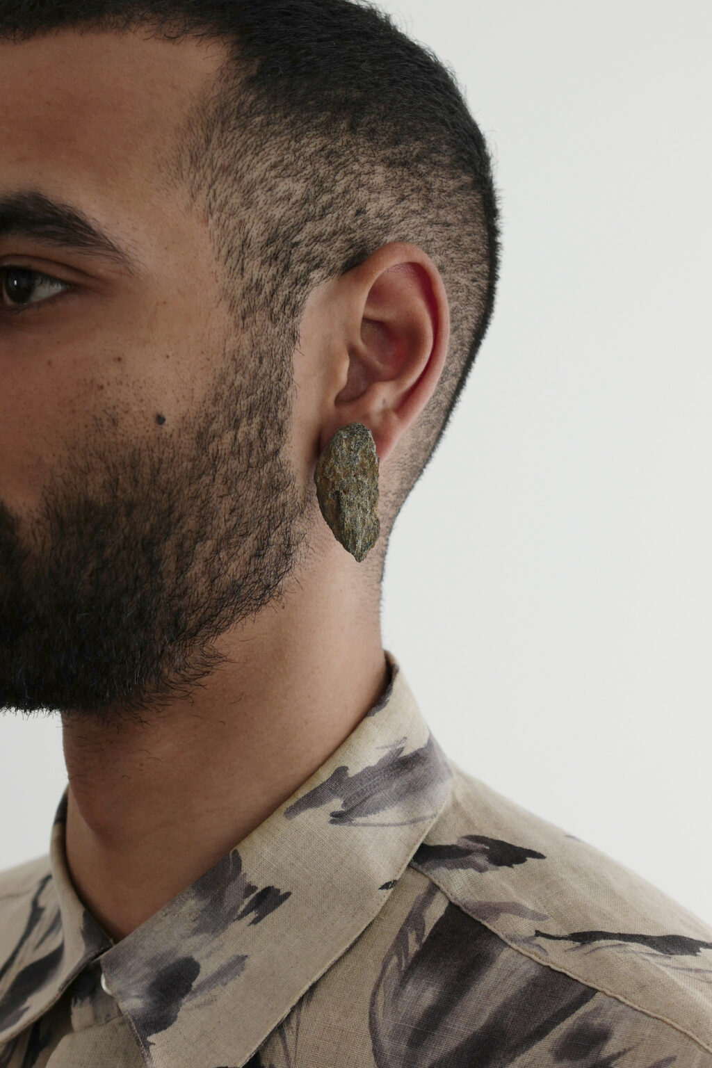Earrings 00010 — view 5