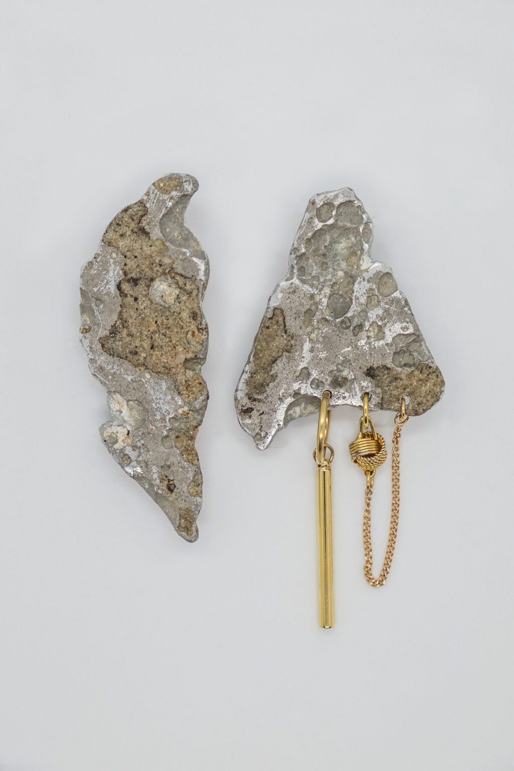 Earrings 00020 — view 1