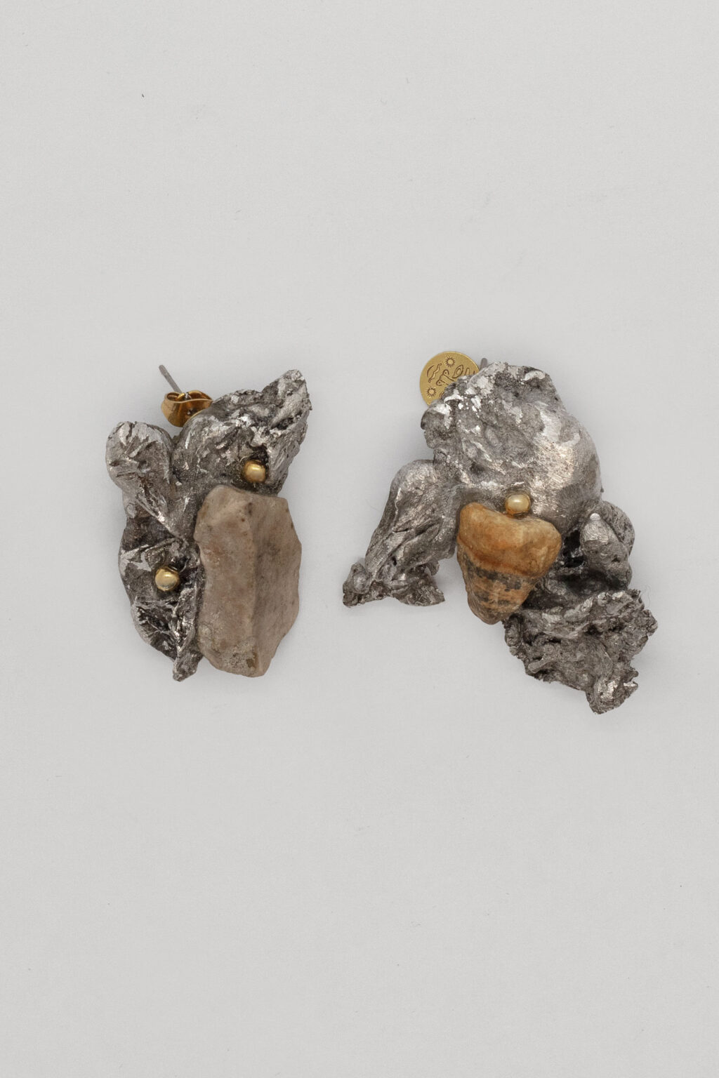 Earrings 0002