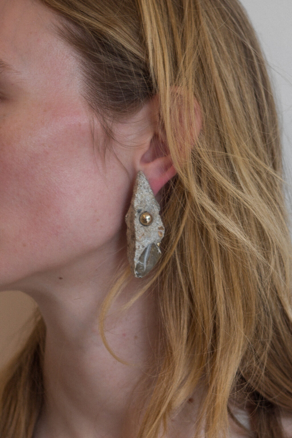Earrings 0008 — view 4