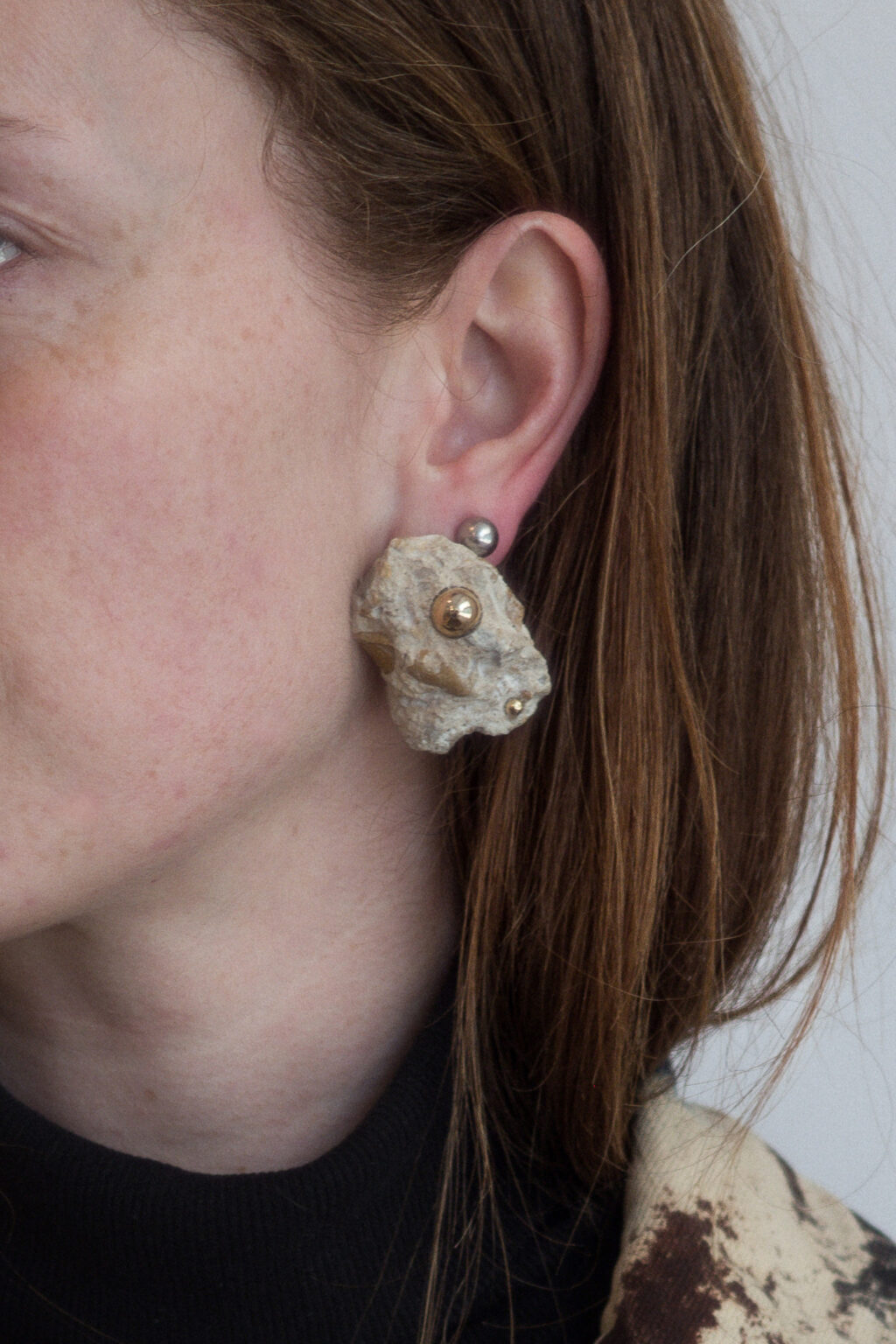 Earrings 0009 — view 4