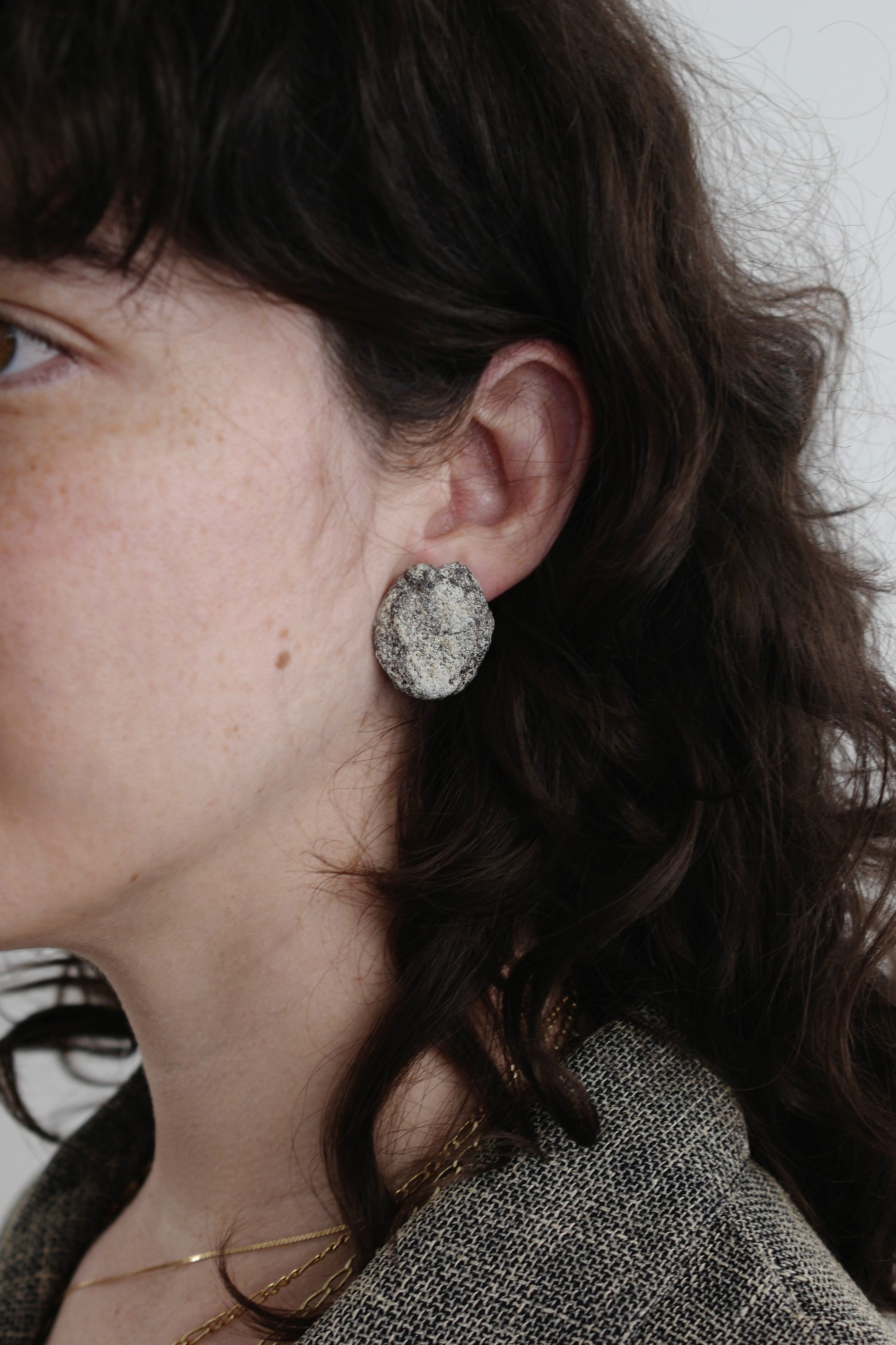 Earrings 00013 — view 4